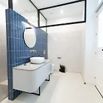1924 Gemini House Jacuzzi, Garden, Rooftop Ferienhaus Nikosia