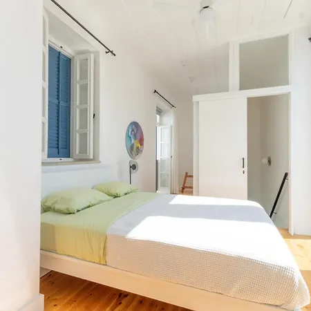 1924 Gemini House Jacuzzi, Garden, Rooftop 度假居 *