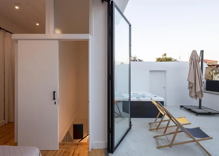 Ferienhaus 1924 Gemini House Jacuzzi, Garden, Rooftop Nikosia