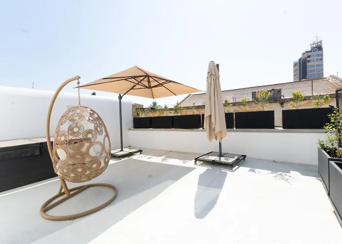 Ferienhaus 1924 Gemini House Jacuzzi, Garden, Rooftop Nikosia